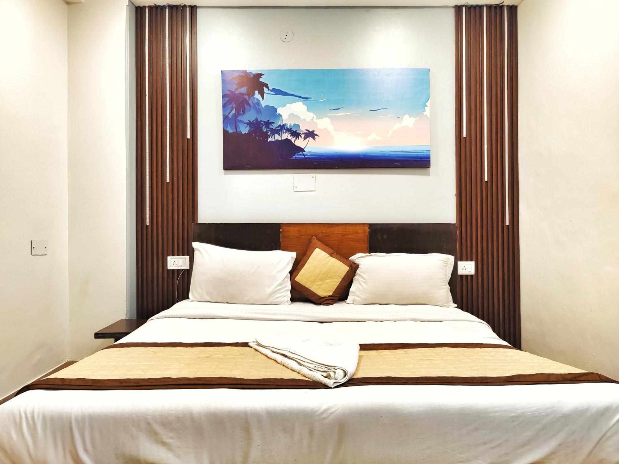 Hotel The Terminal New Delhi
