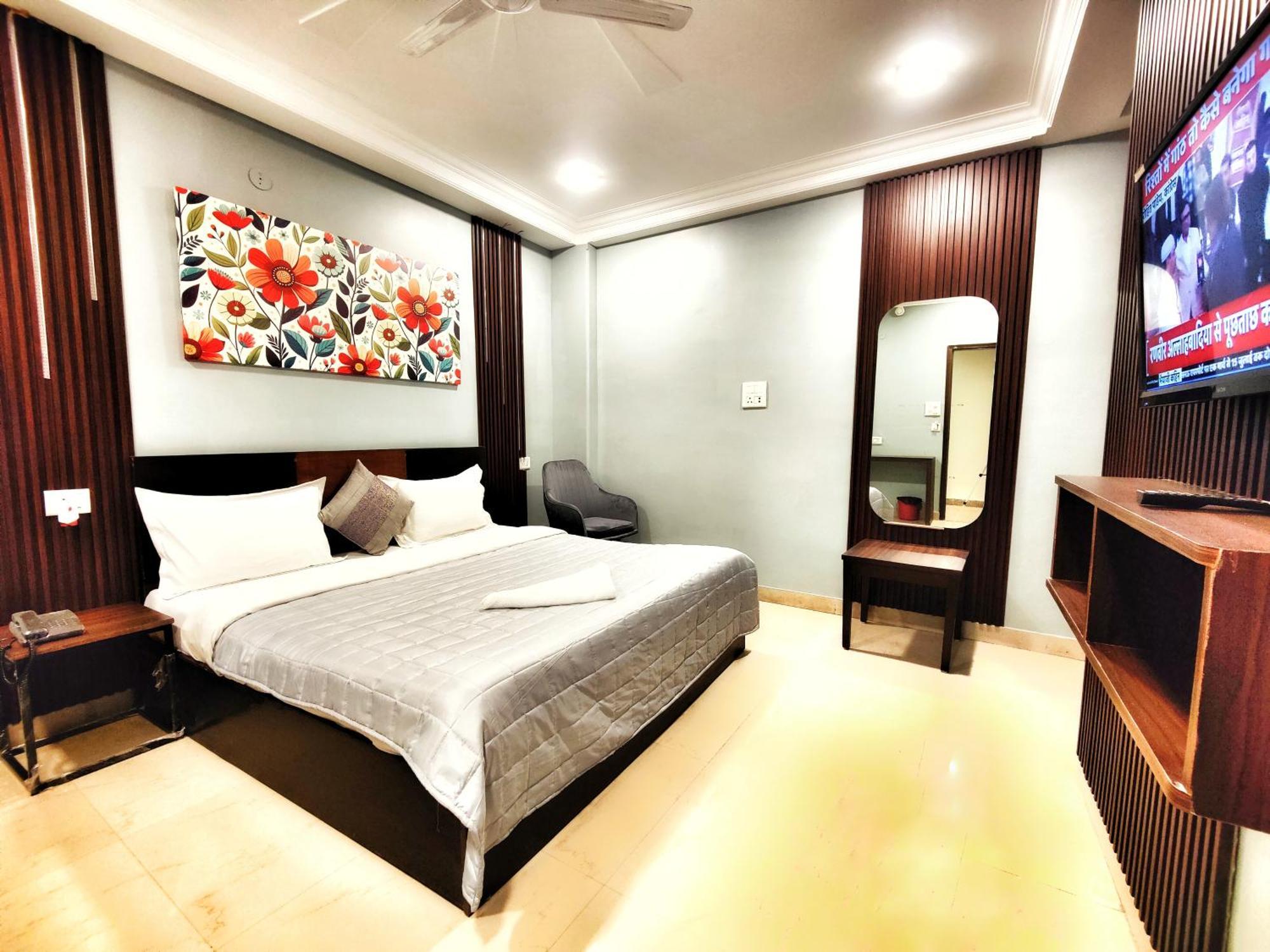 Hotel The Terminal New Delhi